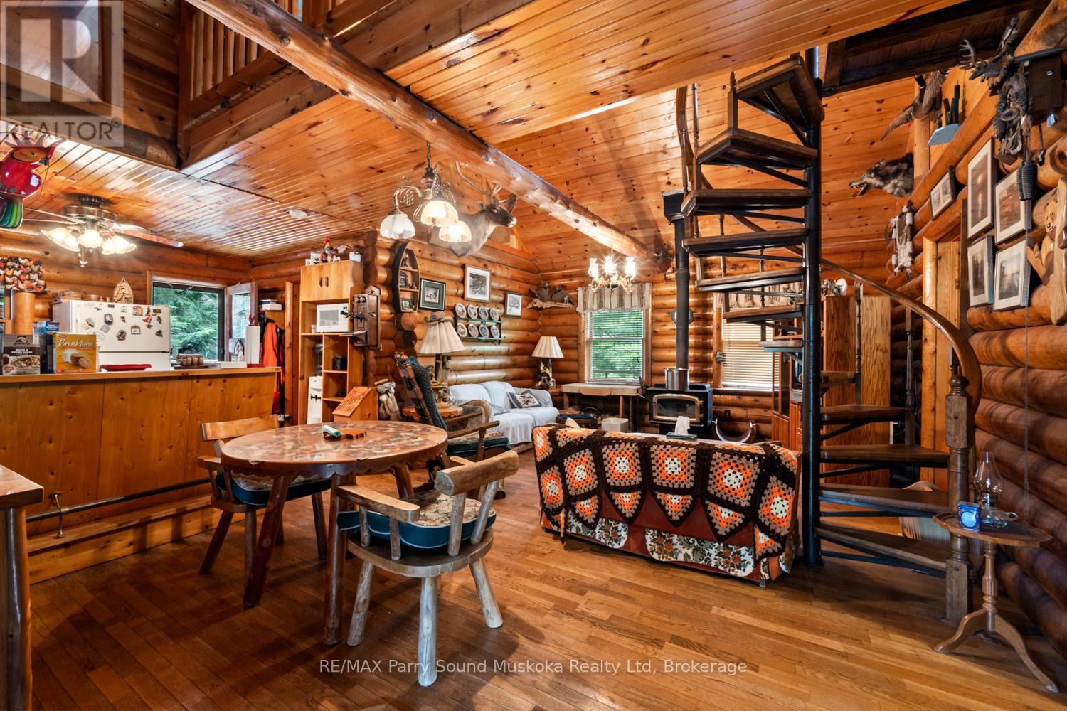 16 B Magnet Road, Magnetawan, Ontario  P0A 1P0 - Photo 37 - X12110496