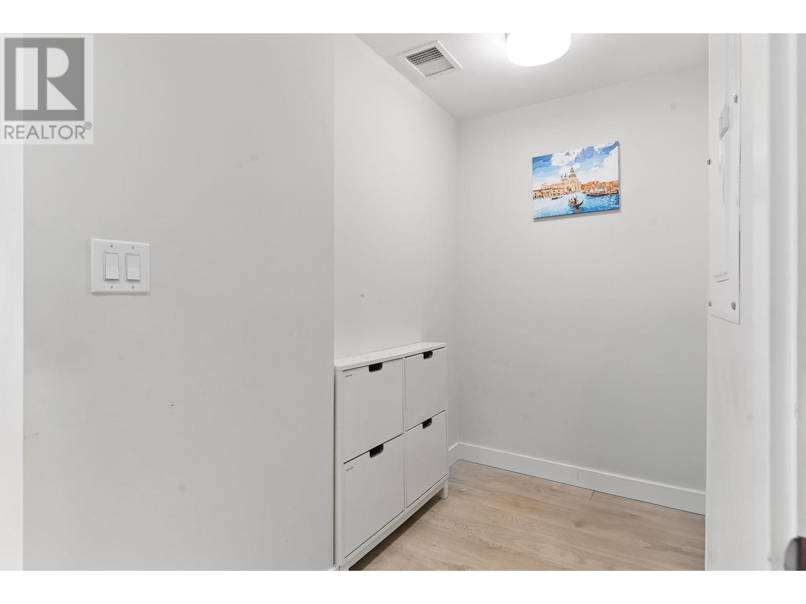 209 1788 Gilmore Avenue, Burnaby, British Columbia  V5C 0L5 - Photo 7 - R2991626