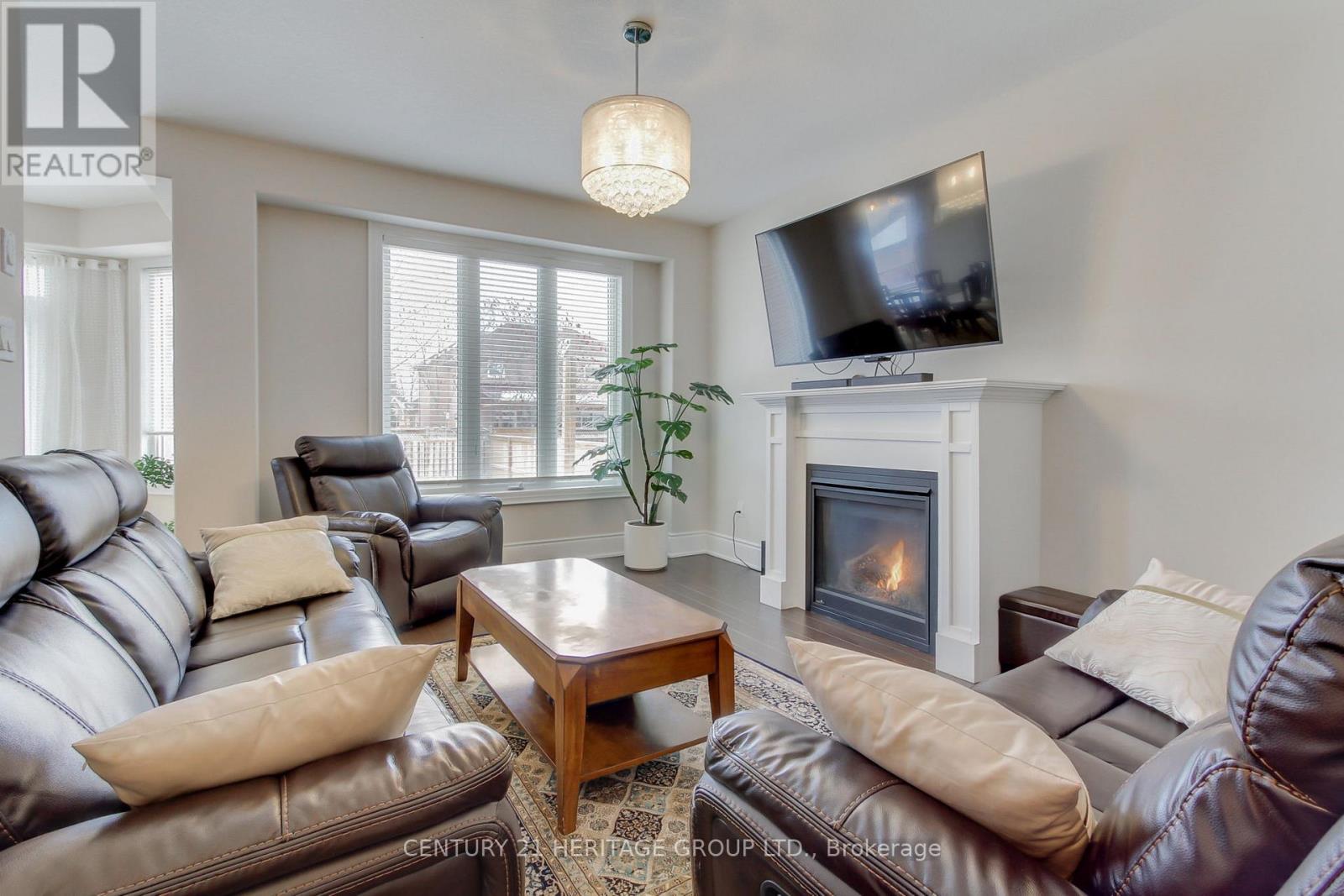 16 Tim Jacobs Drive, Georgina, Ontario  L4P 4C7 - Photo 17 - N12110378