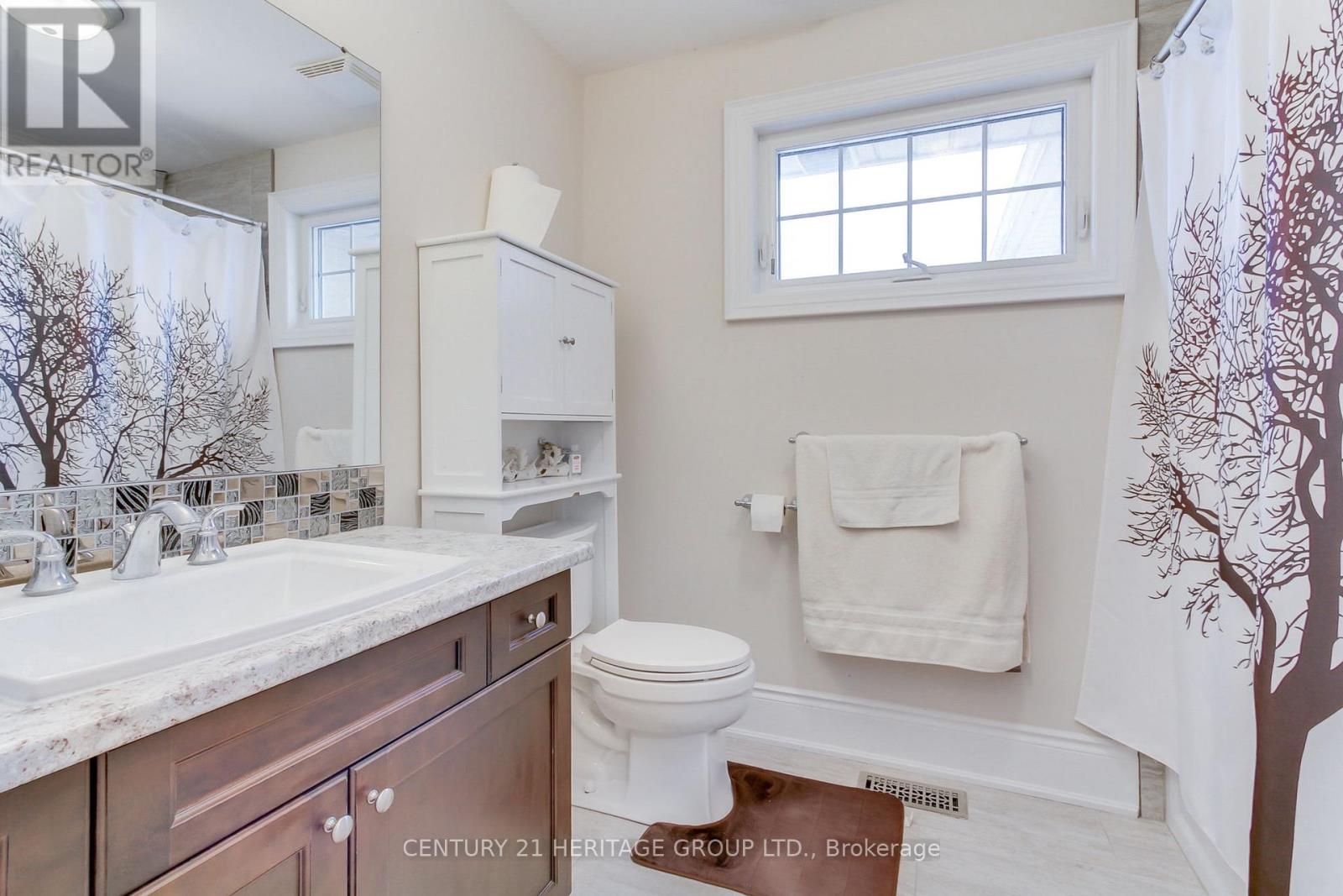 16 Tim Jacobs Drive, Georgina, Ontario  L4P 4C7 - Photo 30 - N12110378