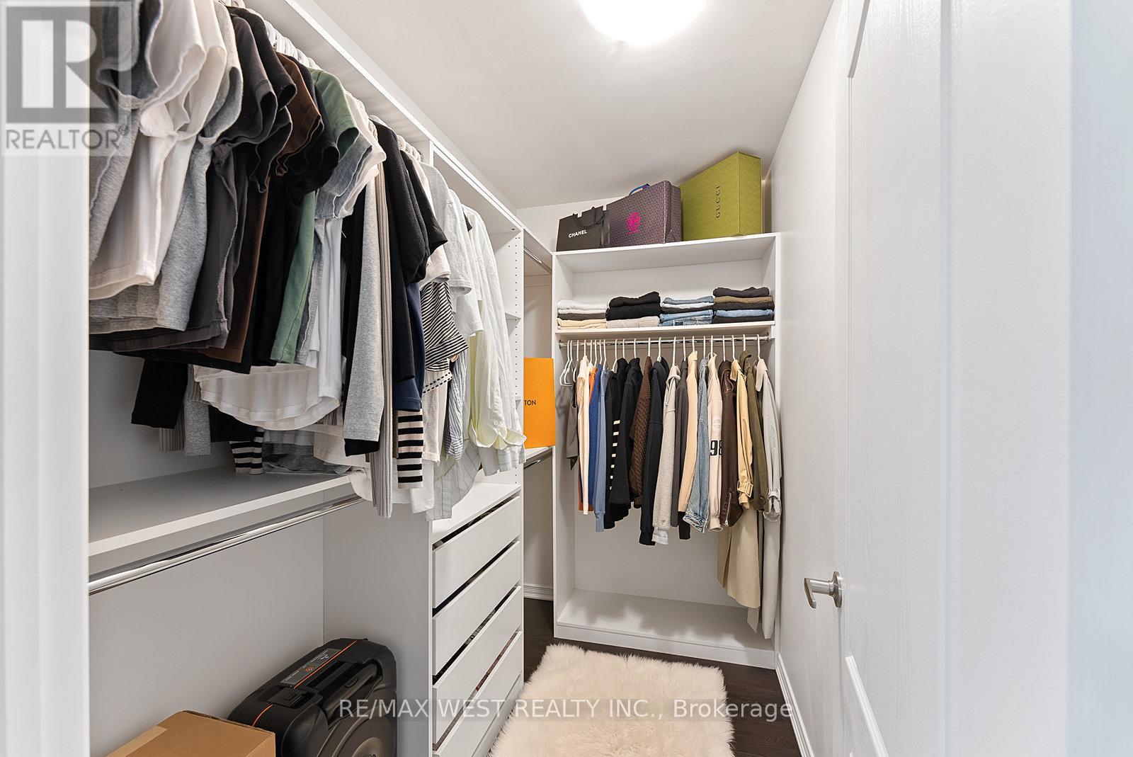 58 - 35 Applewood Lane, Toronto, Ontario  M9C 0C1 - Photo 27 - W12110392