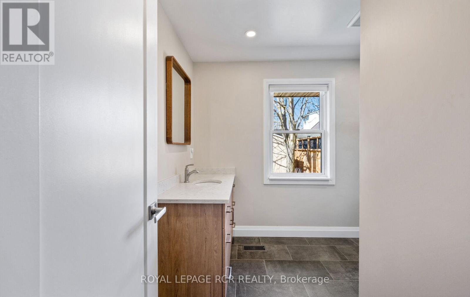 10 Faulkner Street, Orangeville, Ontario  L9W 2G3 - Photo 25 - W12110478