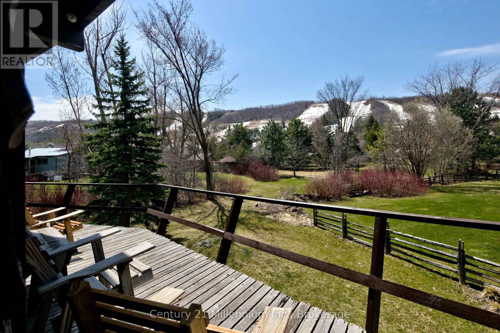 Property at 117 CRAIGLEITH WALK image 5