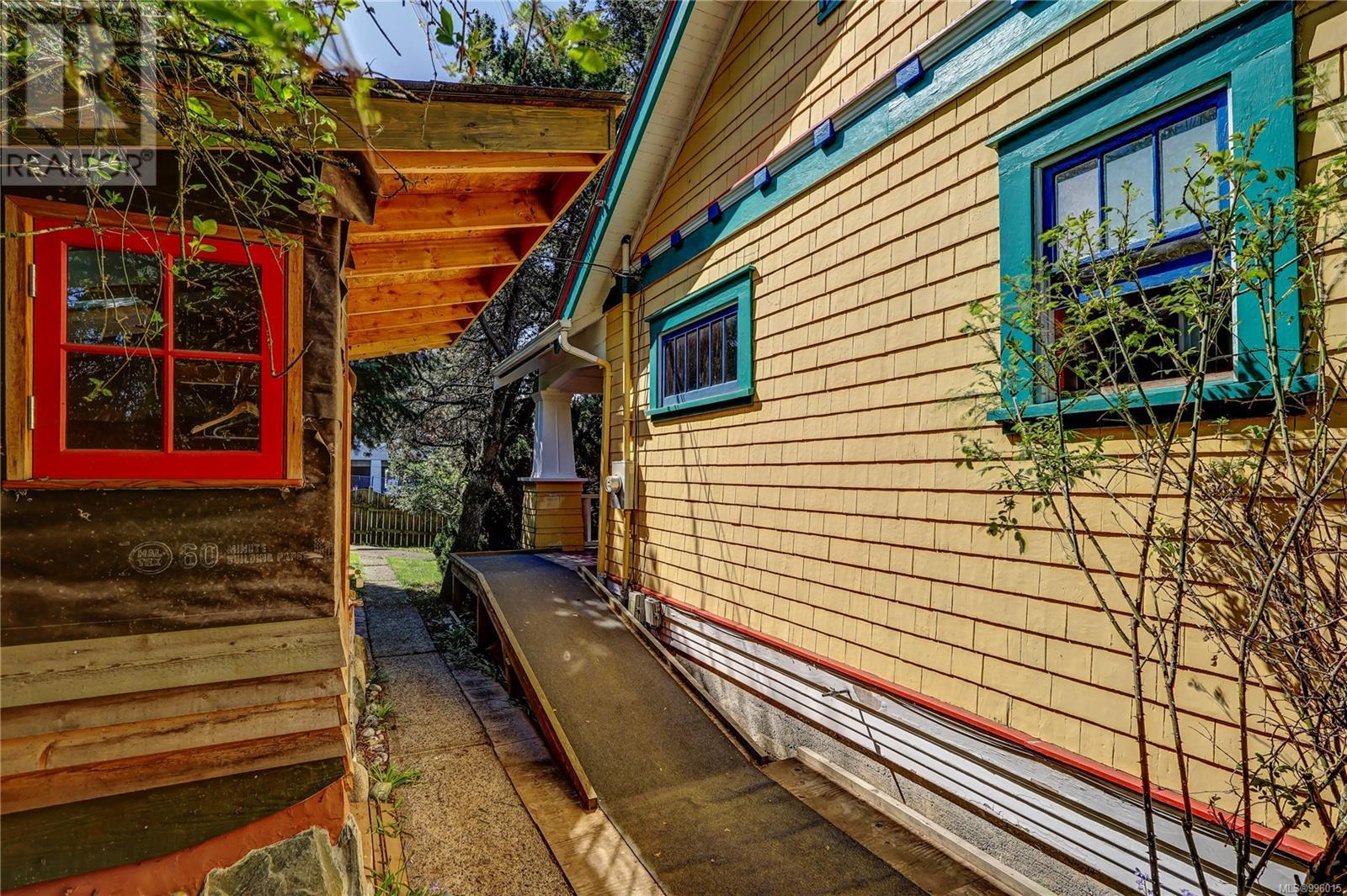 660 Third St, Nanaimo, British Columbia  V9R 1W8 - Photo 77 - 996015