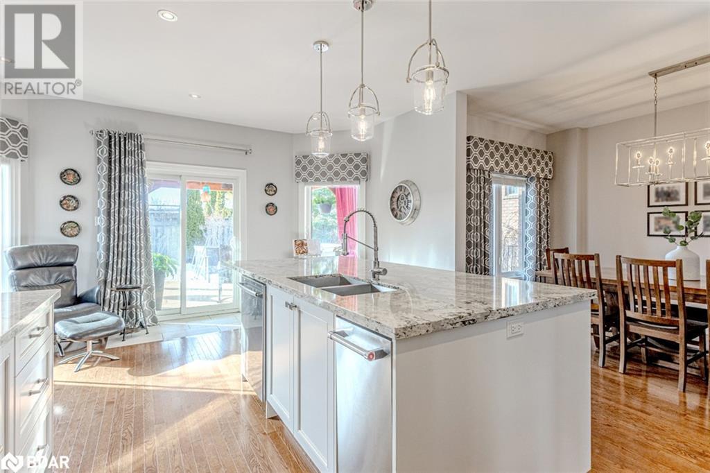 Property at 1940 WEBSTER Boulevard image 4