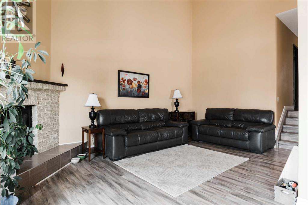 Property at 214 Wolverine Drive image 5