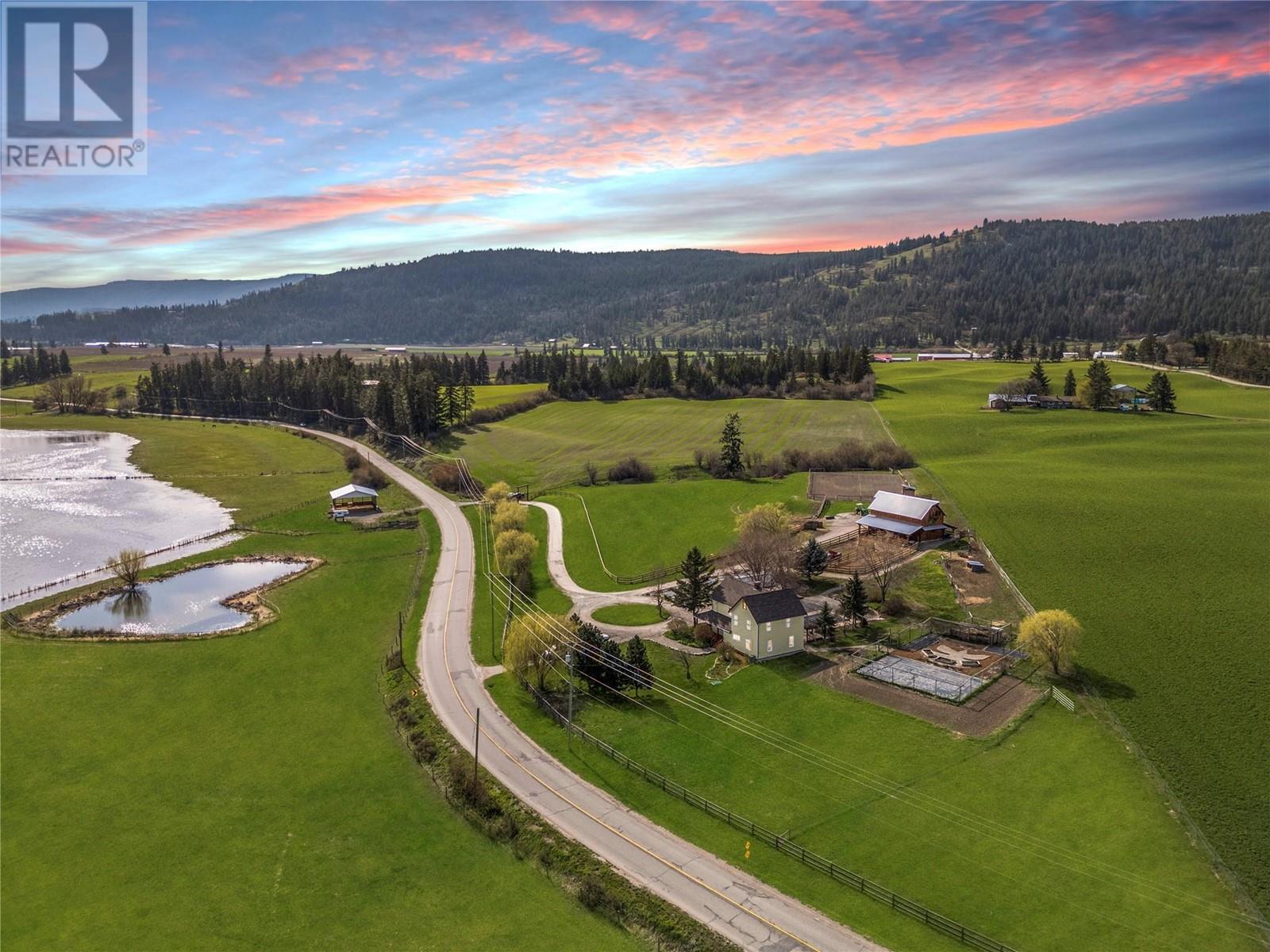 1768 Otter Lake Road, Spallumcheen, British Columbia