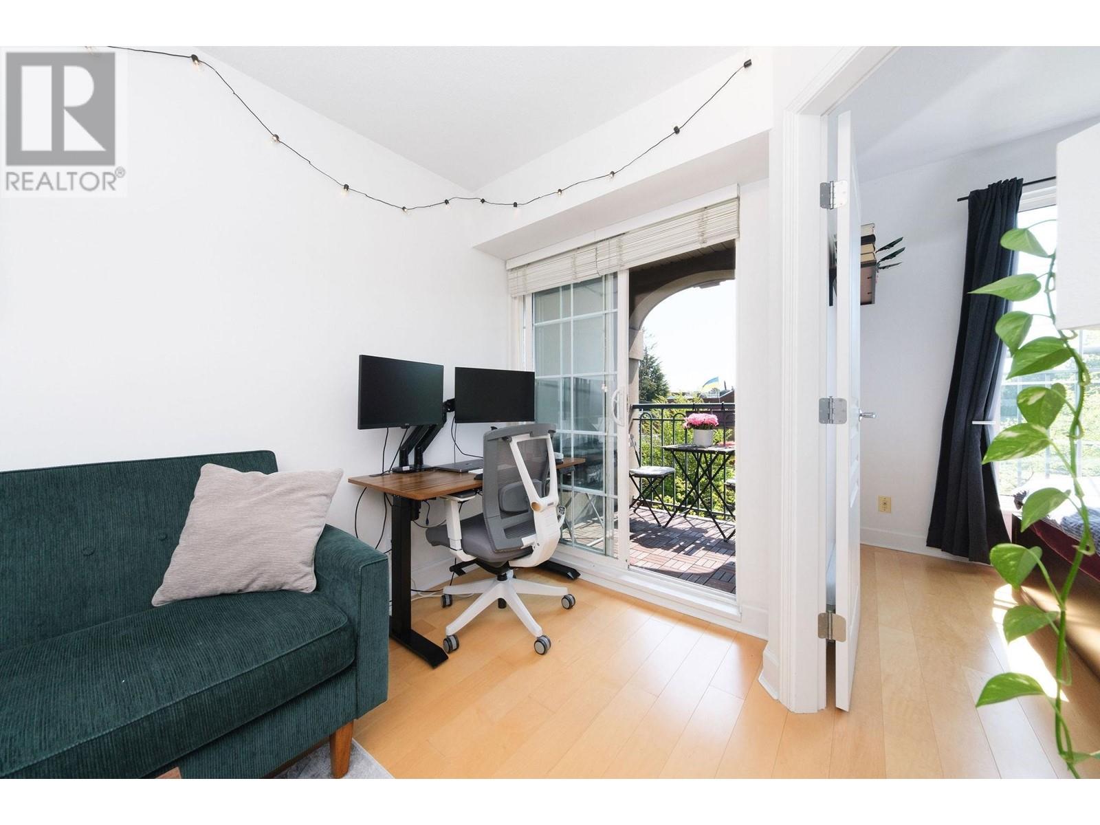 406 1989 Dunbar Street, Vancouver, British Columbia  V6R 4R5 - Photo 12 - R2995602