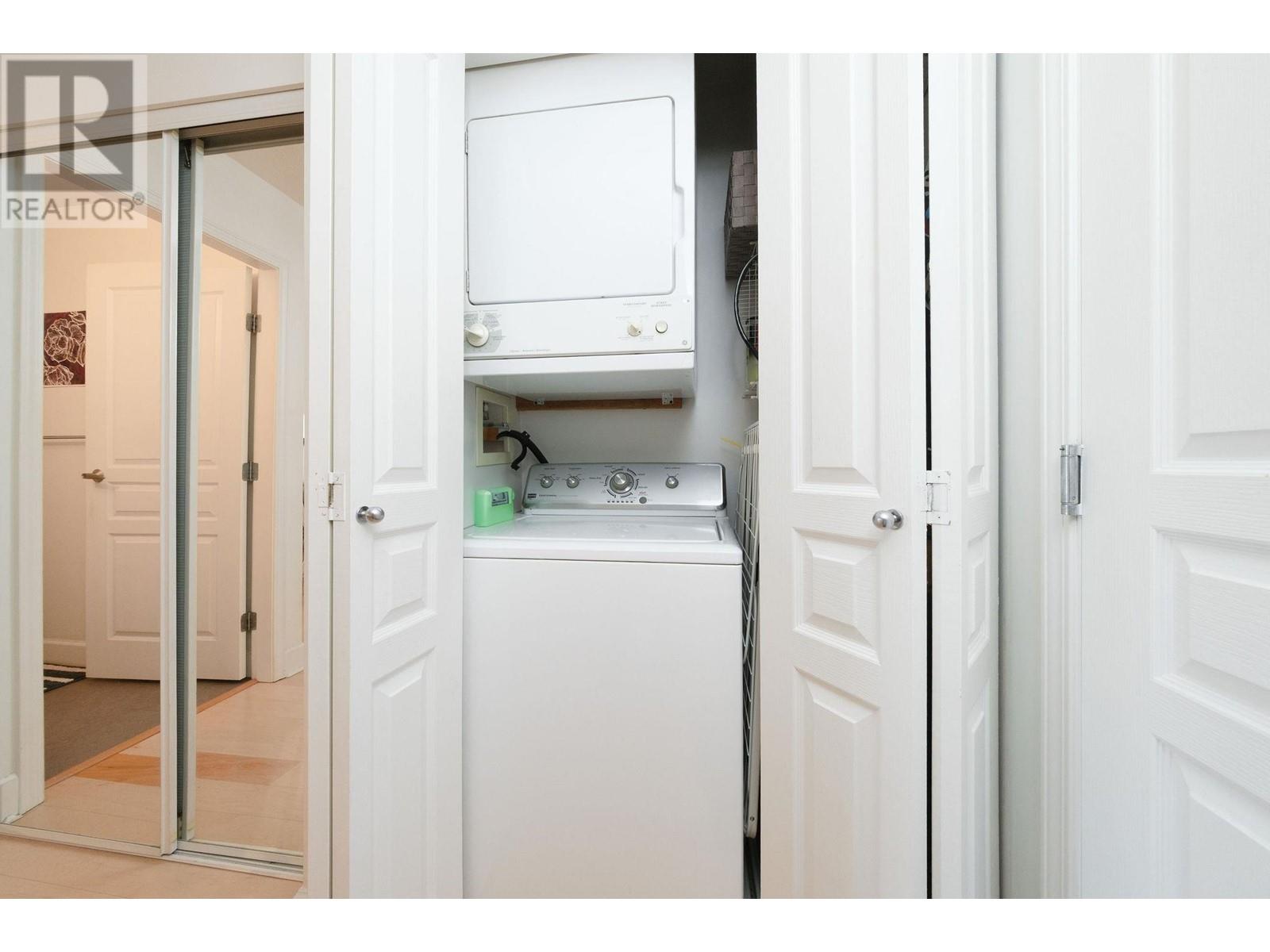 406 1989 Dunbar Street, Vancouver, British Columbia  V6R 4R5 - Photo 24 - R2995602
