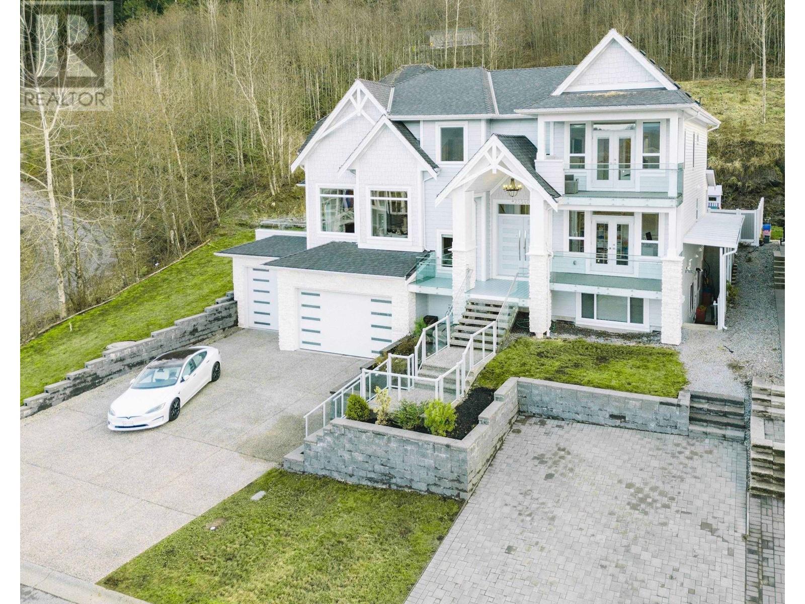 Property at 25540 GODWIN DRIVE image 1