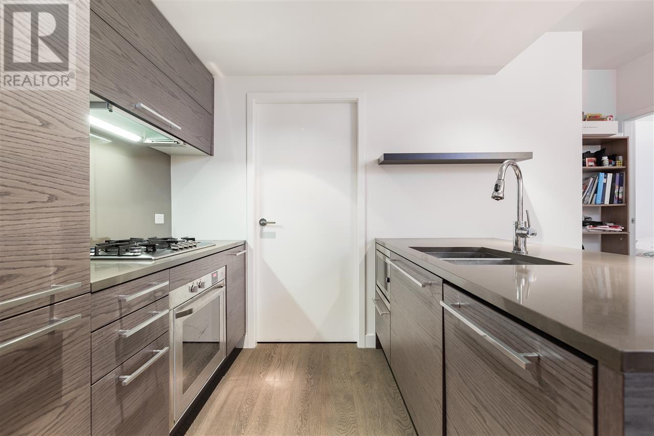 305 5782 Berton Avenue, Vancouver, British Columbia  V6S 0C1 - Photo 7 - R2985876