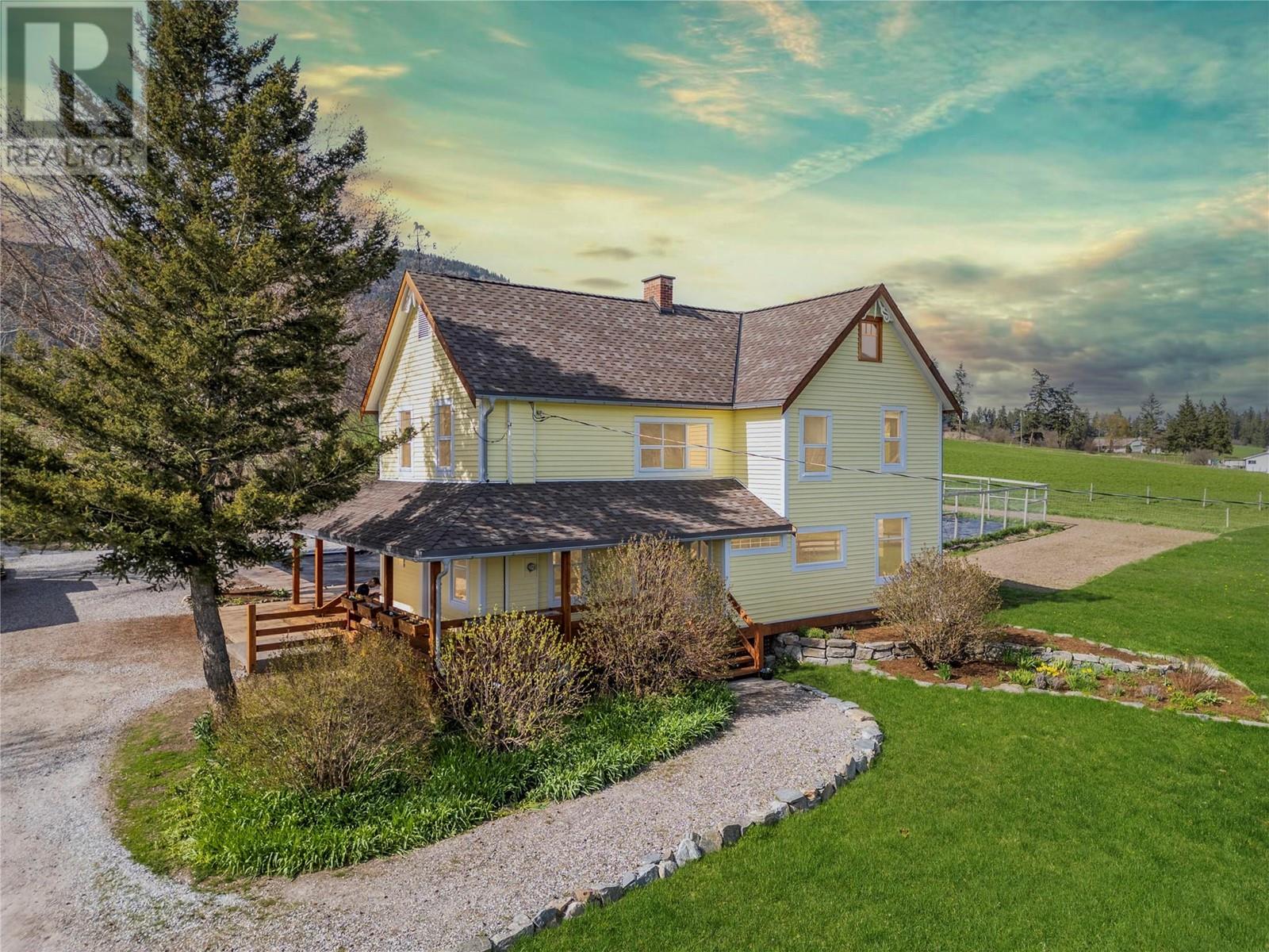 1768 Otter Lake Road, Spallumcheen, British Columbia  V4Y 0N4 - Photo 5 - 10344901