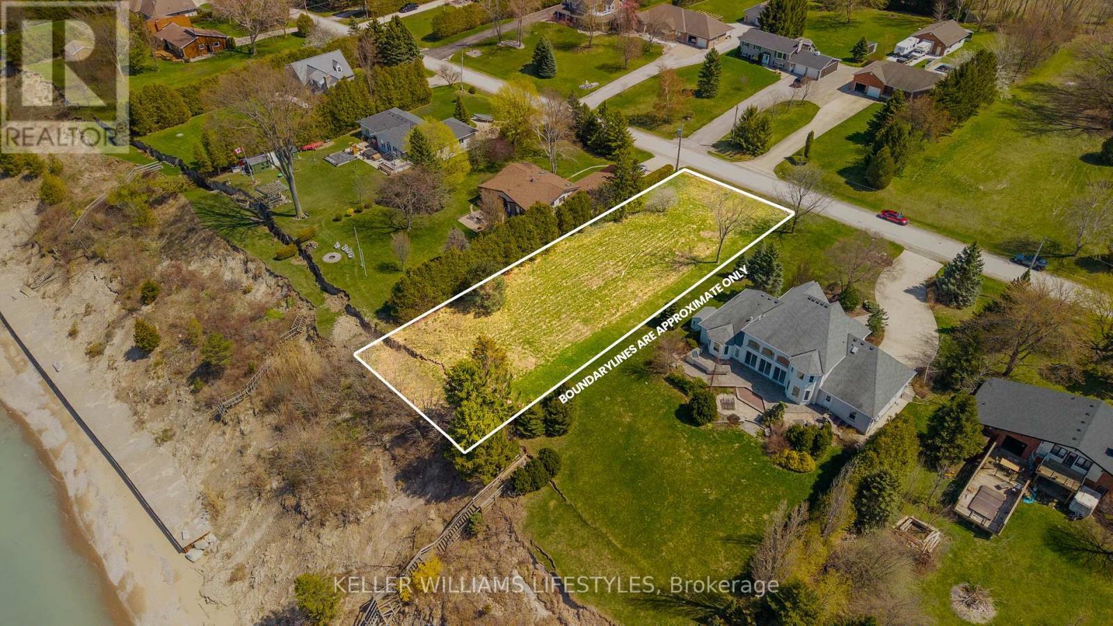 Lot 7 Bluepoint Drive, Plympton-Wyoming, Ontario  N0N 1J6 - Photo 3 - X12098792