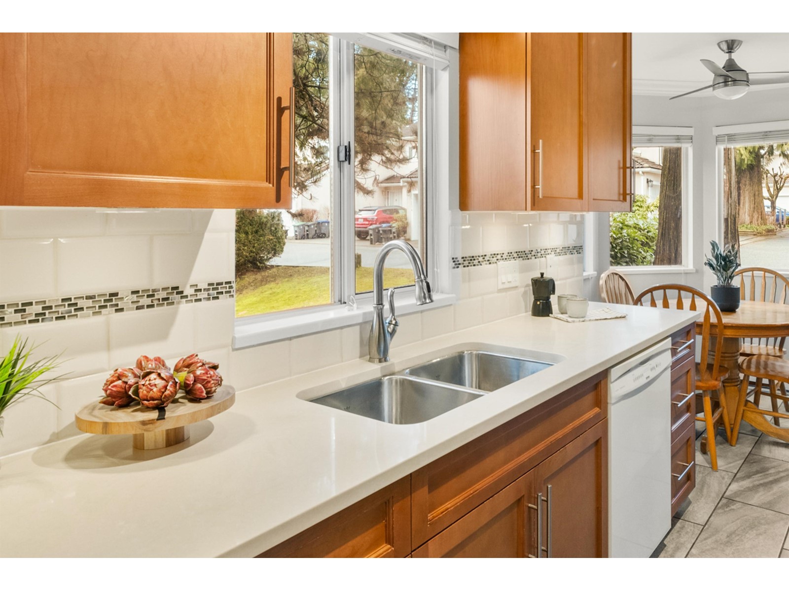 1 10098 154 Street, Surrey, British Columbia  V3R 4J6 - Photo 11 - R2995693
