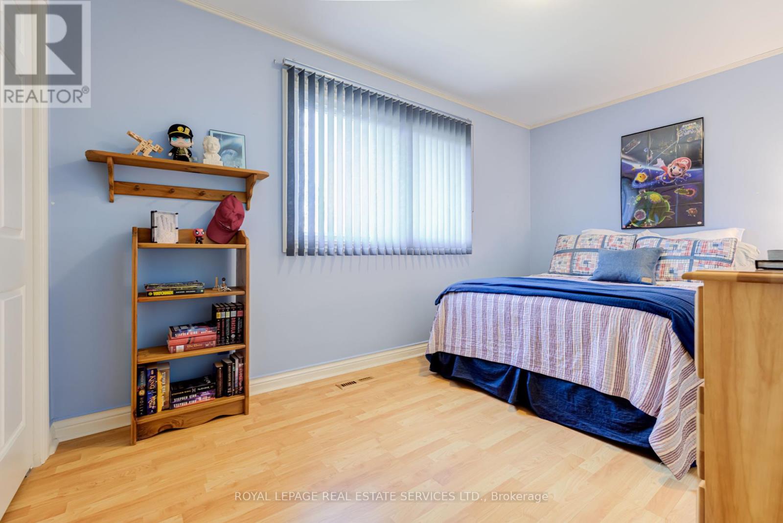 716 Cameron Court, Mississauga, Ontario  L5C 3B9 - Photo 15 - W12110527