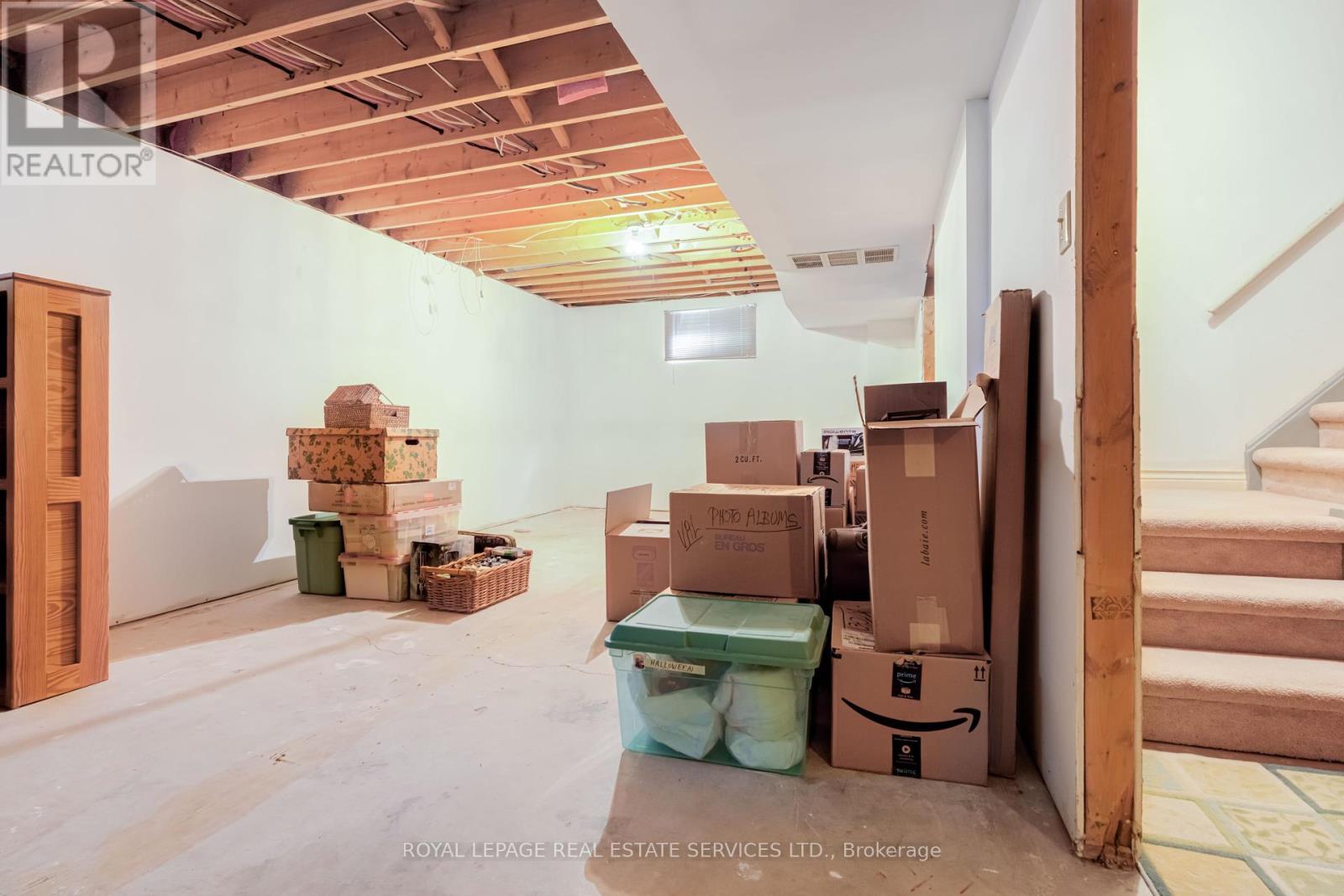716 Cameron Court, Mississauga, Ontario  L5C 3B9 - Photo 20 - W12110527