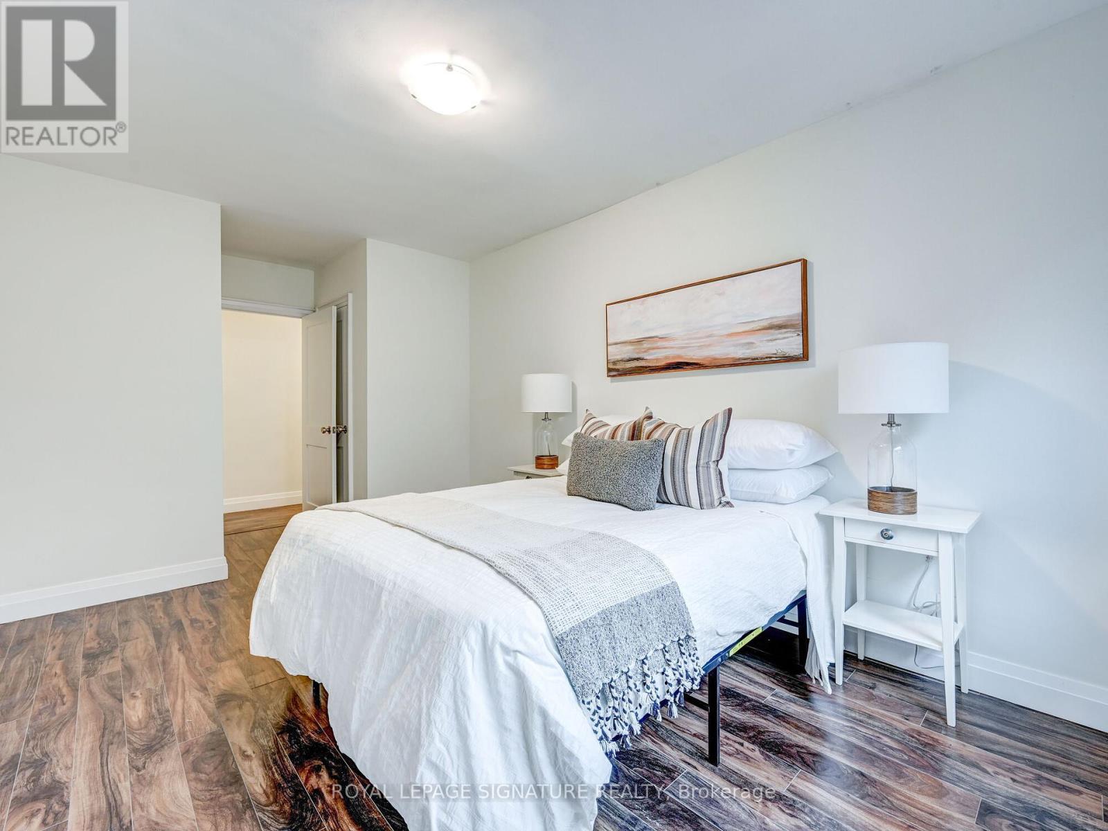 40 Cavell Avenue, Toronto, Ontario  M8V 1P2 - Photo 20 - W12110534