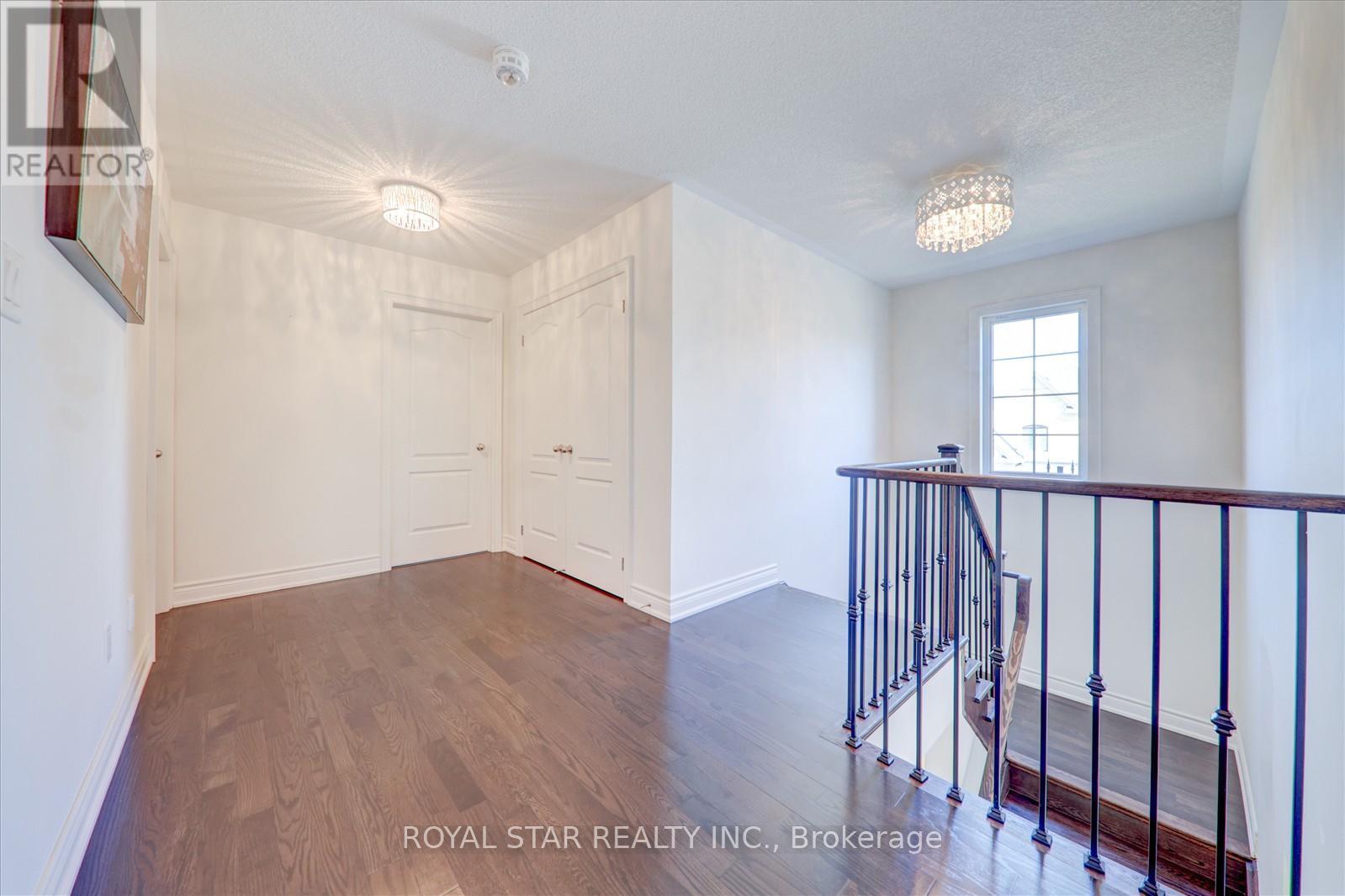 16 Vetch Street, Brampton, Ontario  L6Y 6C2 - Photo 18 - W12110567