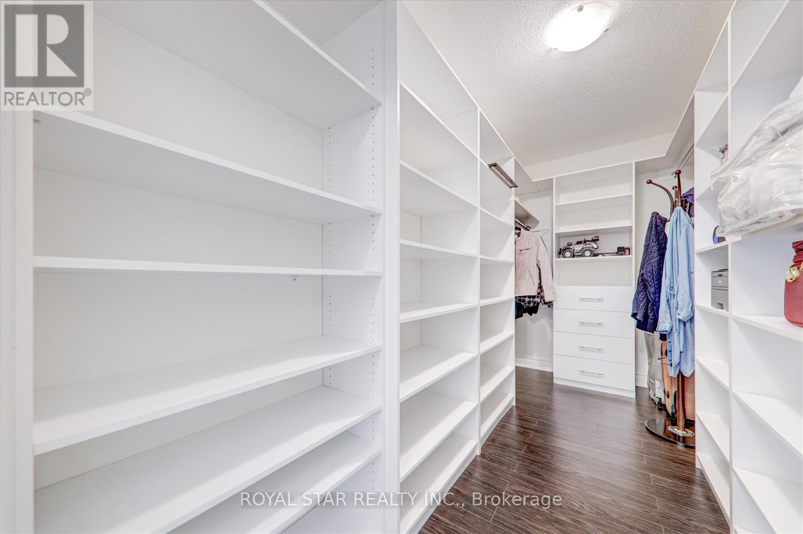 16 Vetch Street, Brampton, Ontario  L6Y 6C2 - Photo 23 - W12110567