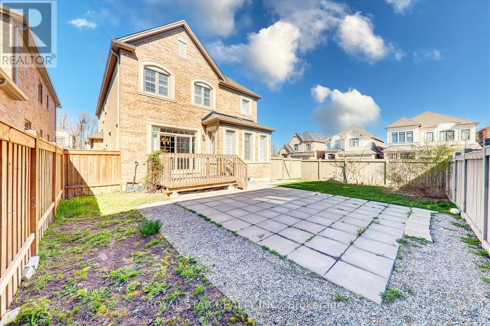 16 Vetch Street, Brampton, Ontario  L6Y 6C2 - Photo 40 - W12110567
