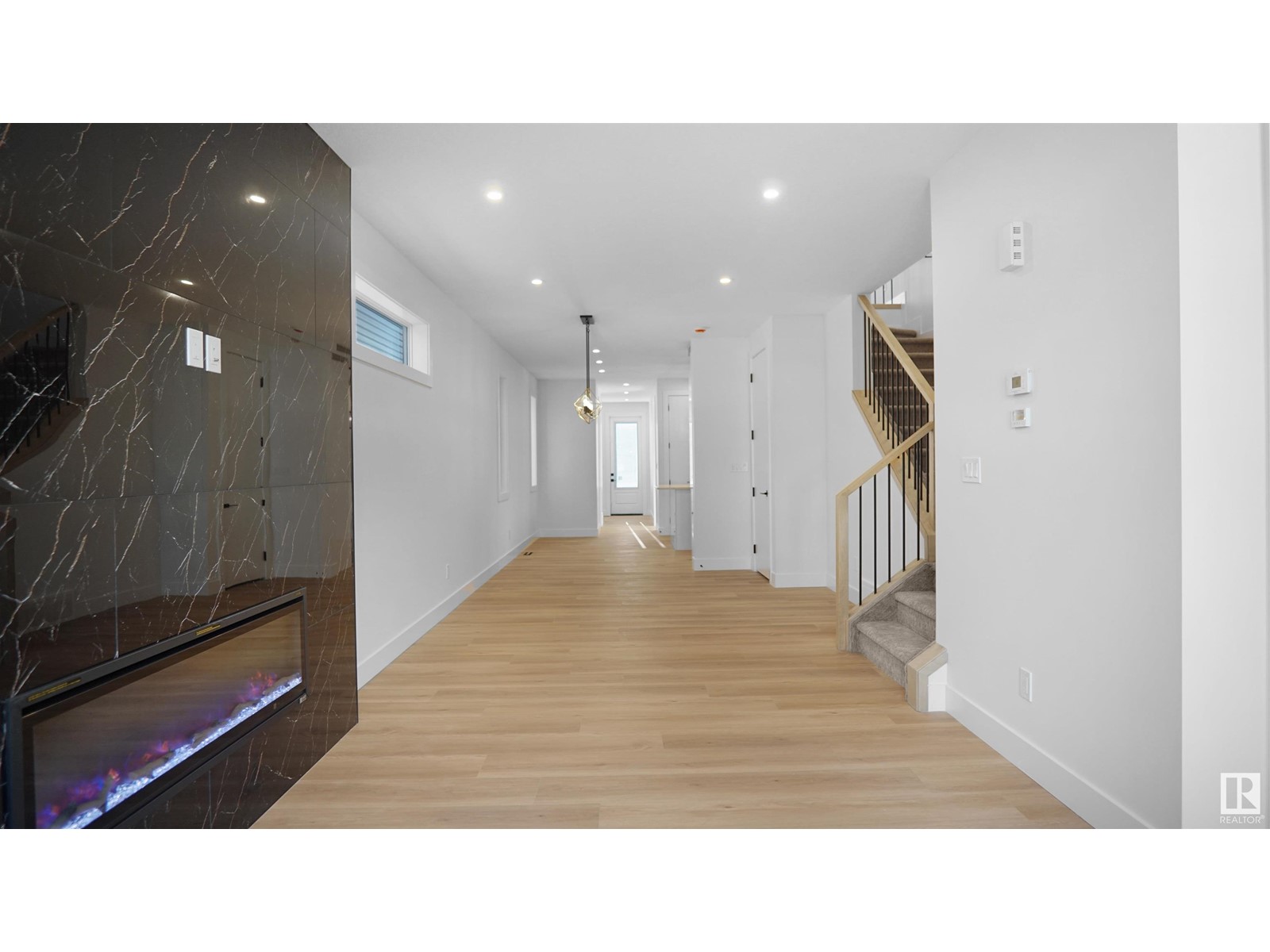 Property at 11708 126 ST NW image 1