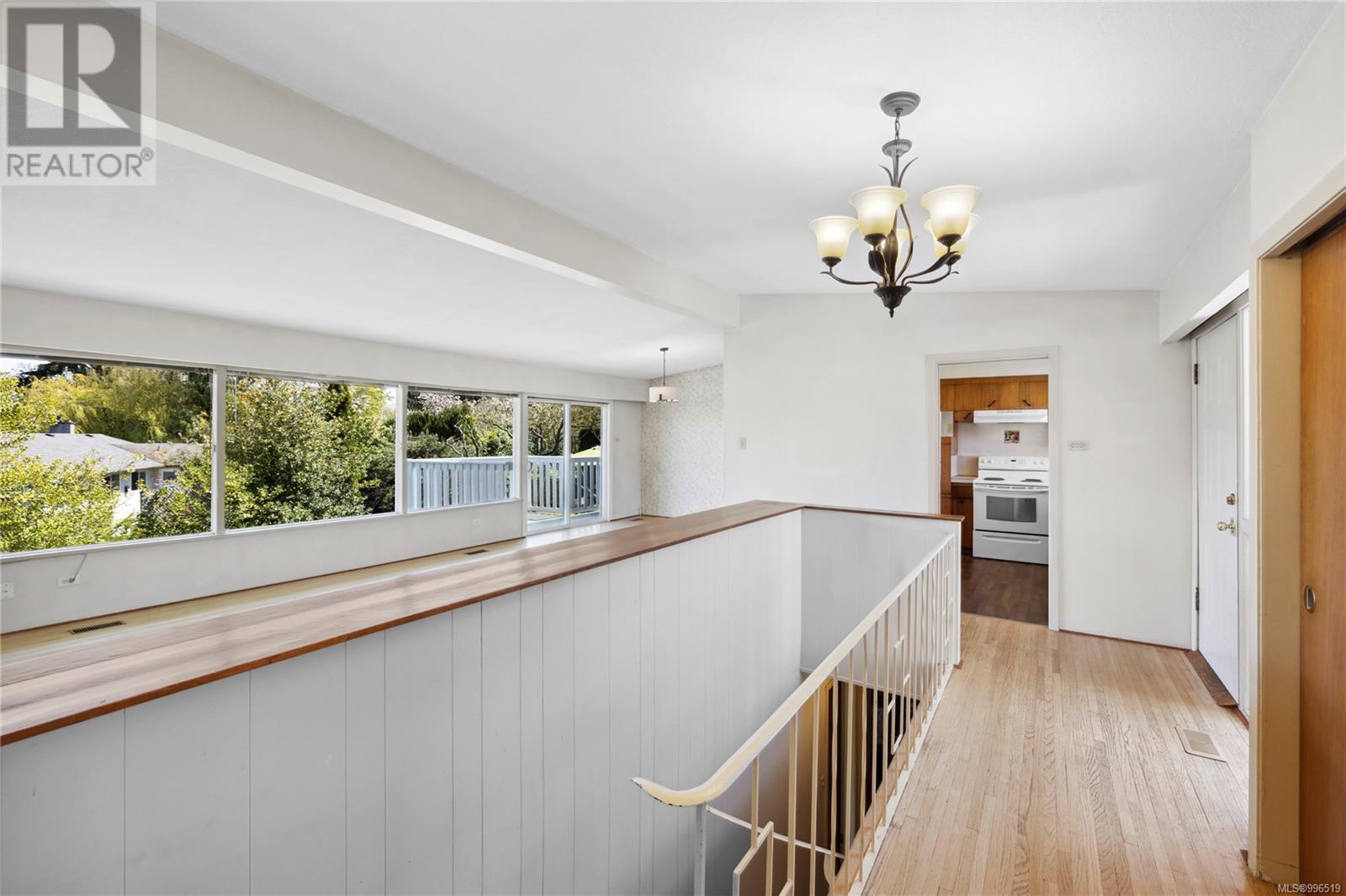 2480 Glenayr Dr, Nanaimo, British Columbia  V9S 3R7 - Photo 13 - 996519