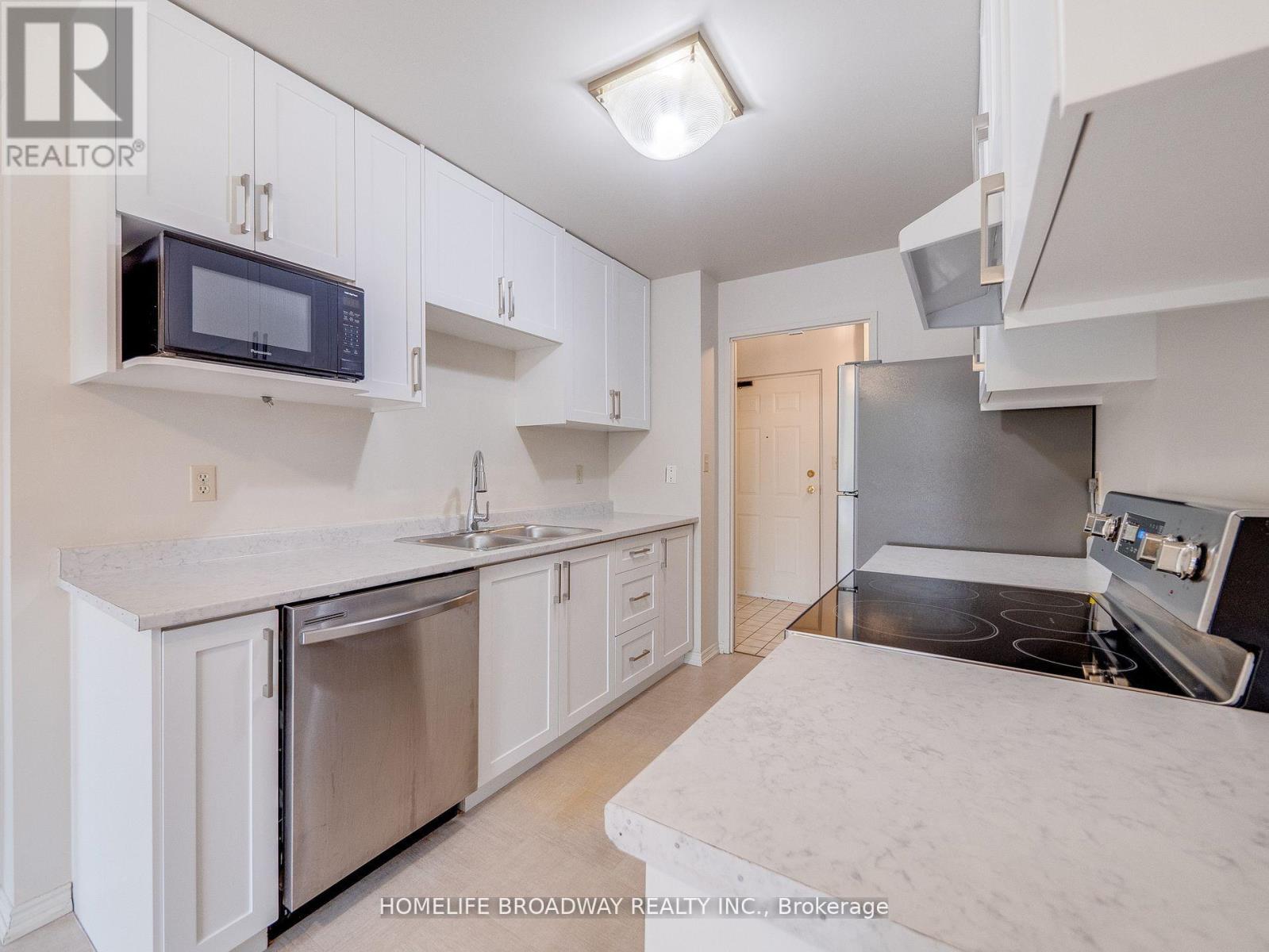104 - 300 Keats Way, Waterloo, Ontario  N2L 6E6 - Photo 17 - X12110546
