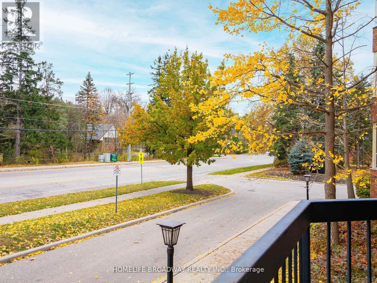 104 - 300 Keats Way, Waterloo, Ontario  N2L 6E6 - Photo 32 - X12110546