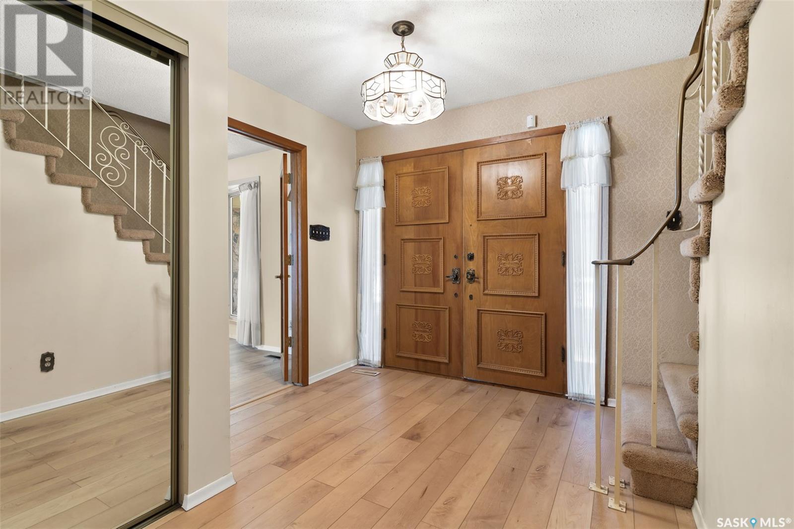 Property at 4221 Hillsdale STREET image 2
