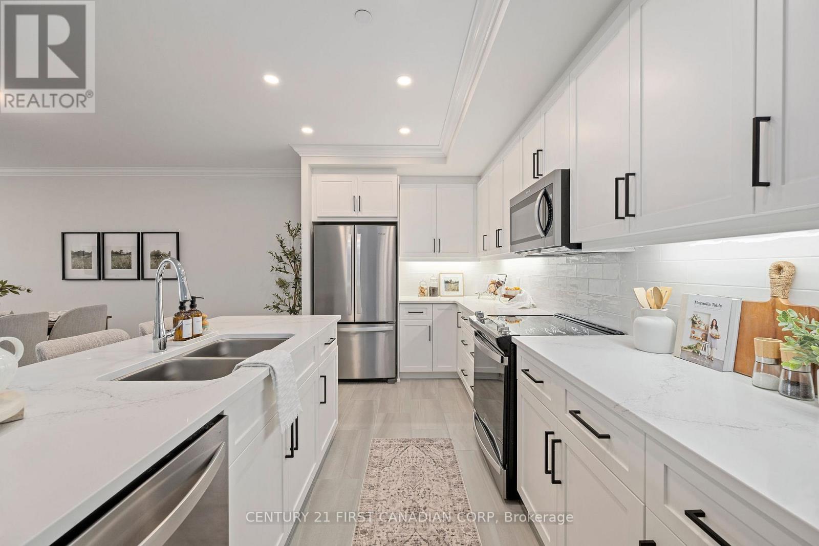 Property at 409 - 1560 UPPER WEST AVENUE image 3