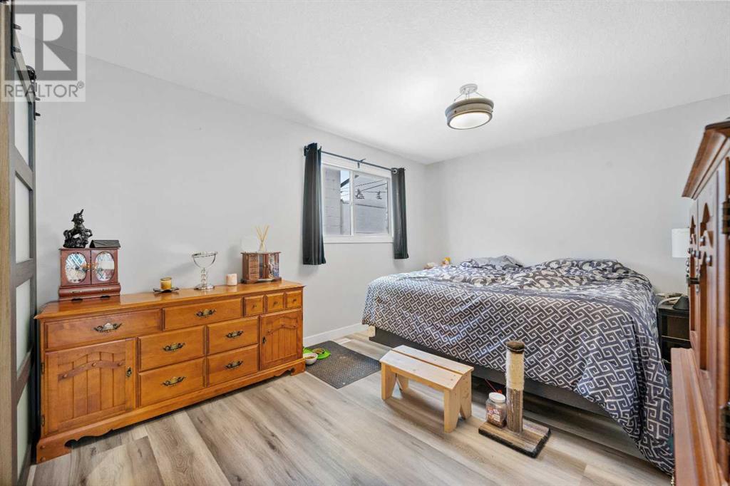 302 Adams Crescent Se, Calgary, Alberta  T2J 0T6 - Photo 11 - A2187237