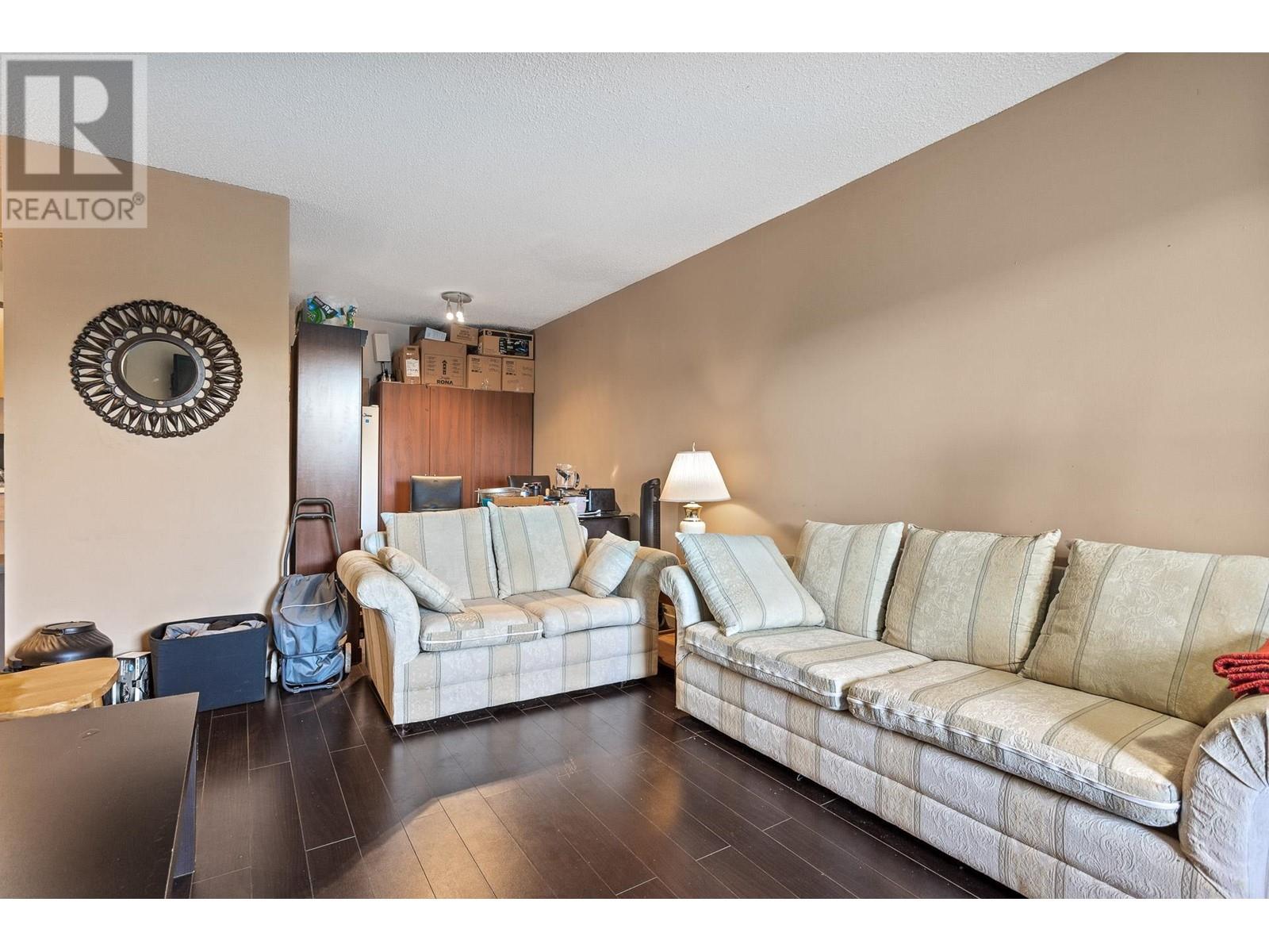 212 615 North Road, Coquitlam, British Columbia  V3J 1P1 - Photo 11 - R2972346