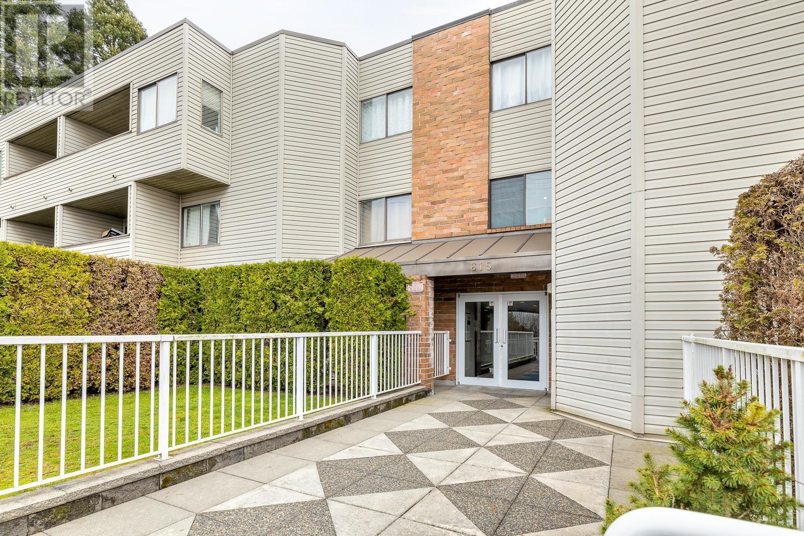 212 615 North Road, Coquitlam, British Columbia  V3J 1P1 - Photo 1 - R2972346