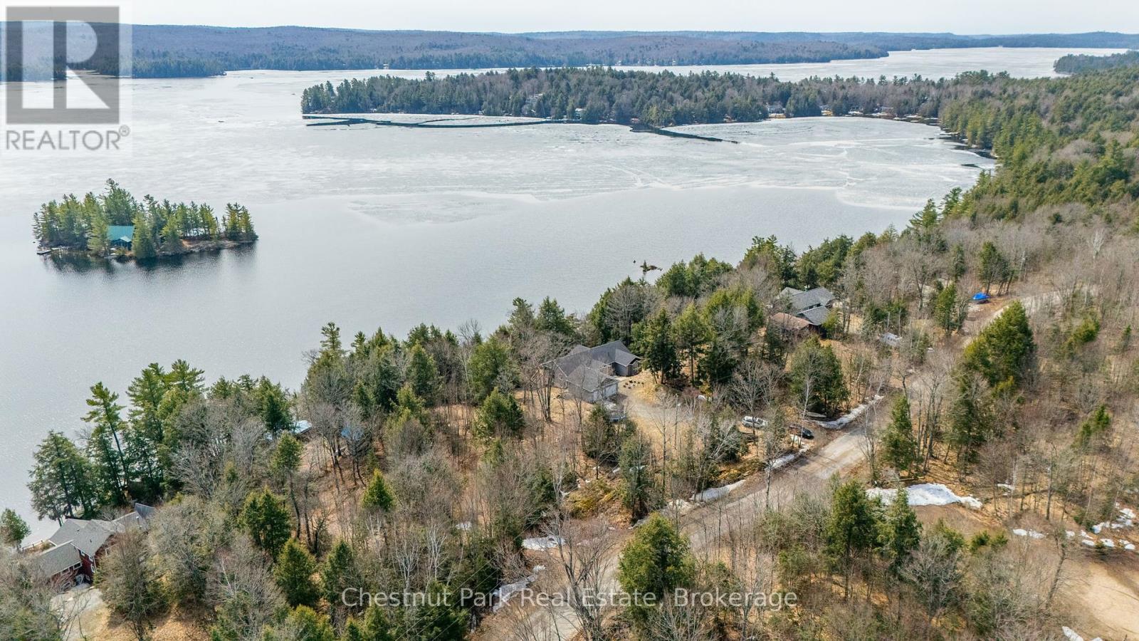 5989 Kennisis Lake Road, Dysart Et Al, Ontario  K0M 1S0 - Photo 48 - X12110652