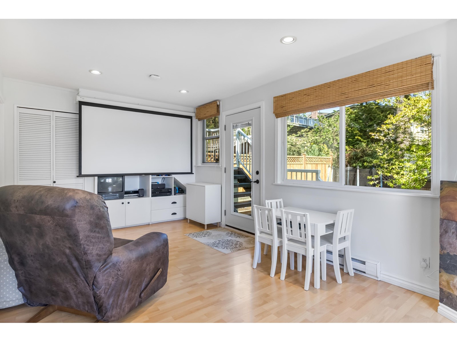 952 Lee Street, White Rock, British Columbia  V4B 4N8 - Photo 22 - R2995703