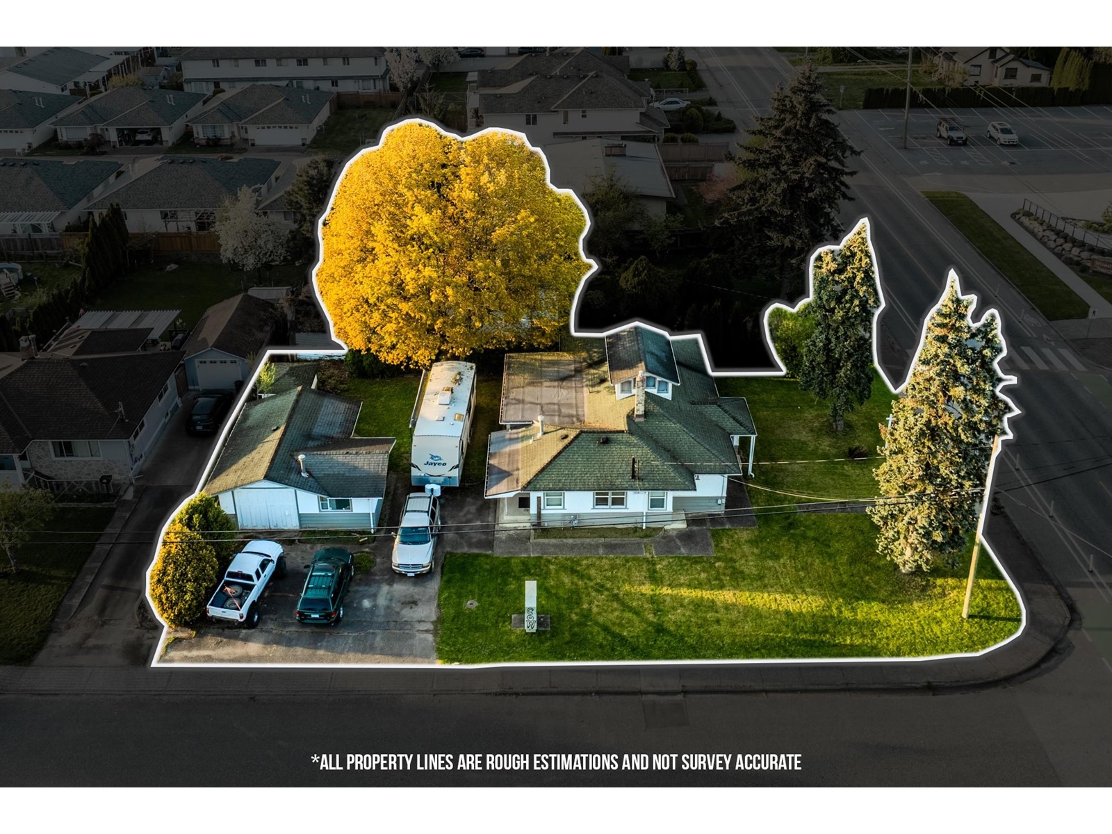 Property at 9385 BROADWAY STREET image 2