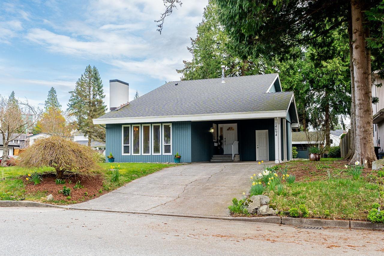 14694 17 Avenue, Surrey, British Columbia  V4A 5N5 - Photo 2 - R2986324