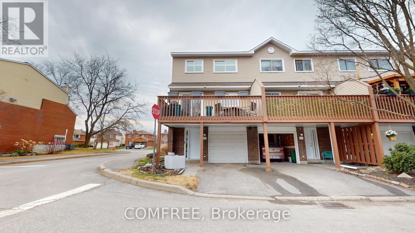 Property at 108 ESTERLAWN PRIVATE image 1