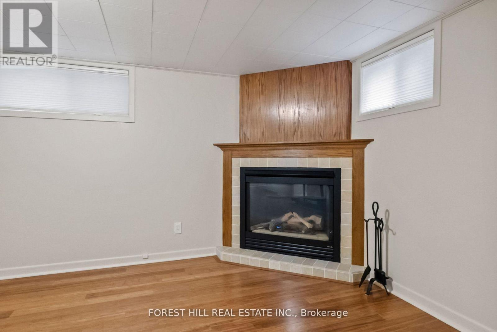 161 Parkhurst Boulevard, Toronto, Ontario  M4G 2E9 - Photo 16 - C12101908