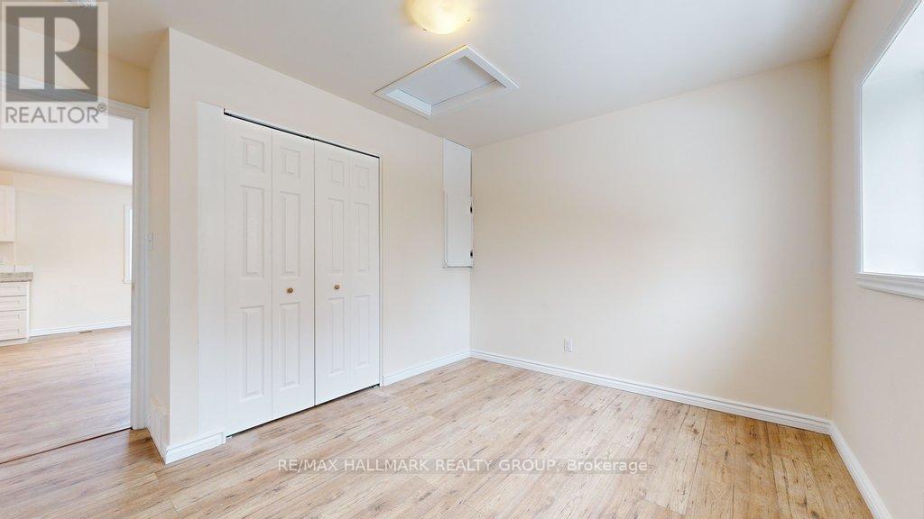 21 Elgin Street E, Arnprior, Ontario  K7S 1M8 - Photo 24 - X12005922