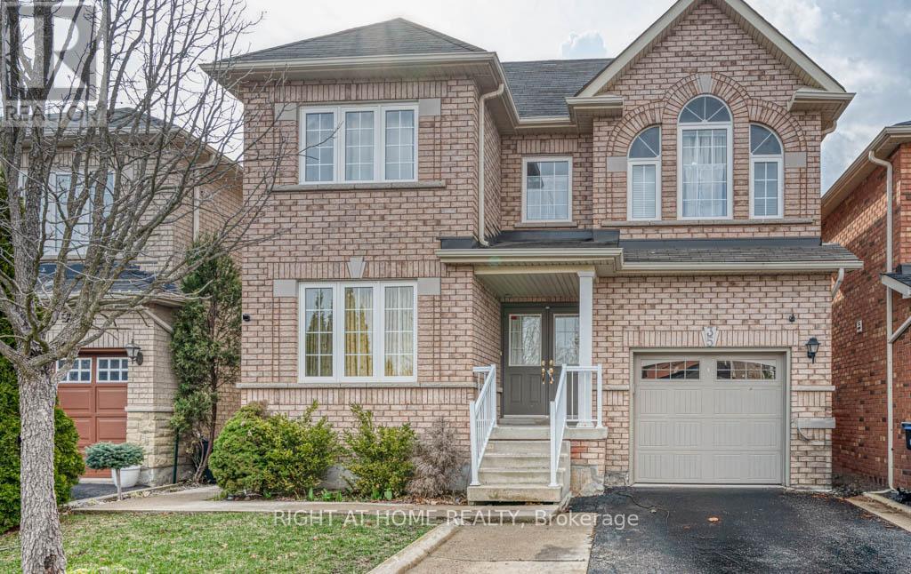 35 Echoridge (Bsmt) Drive, Brampton, Ontario  L7A 3K8 - Photo 1 - W12110626