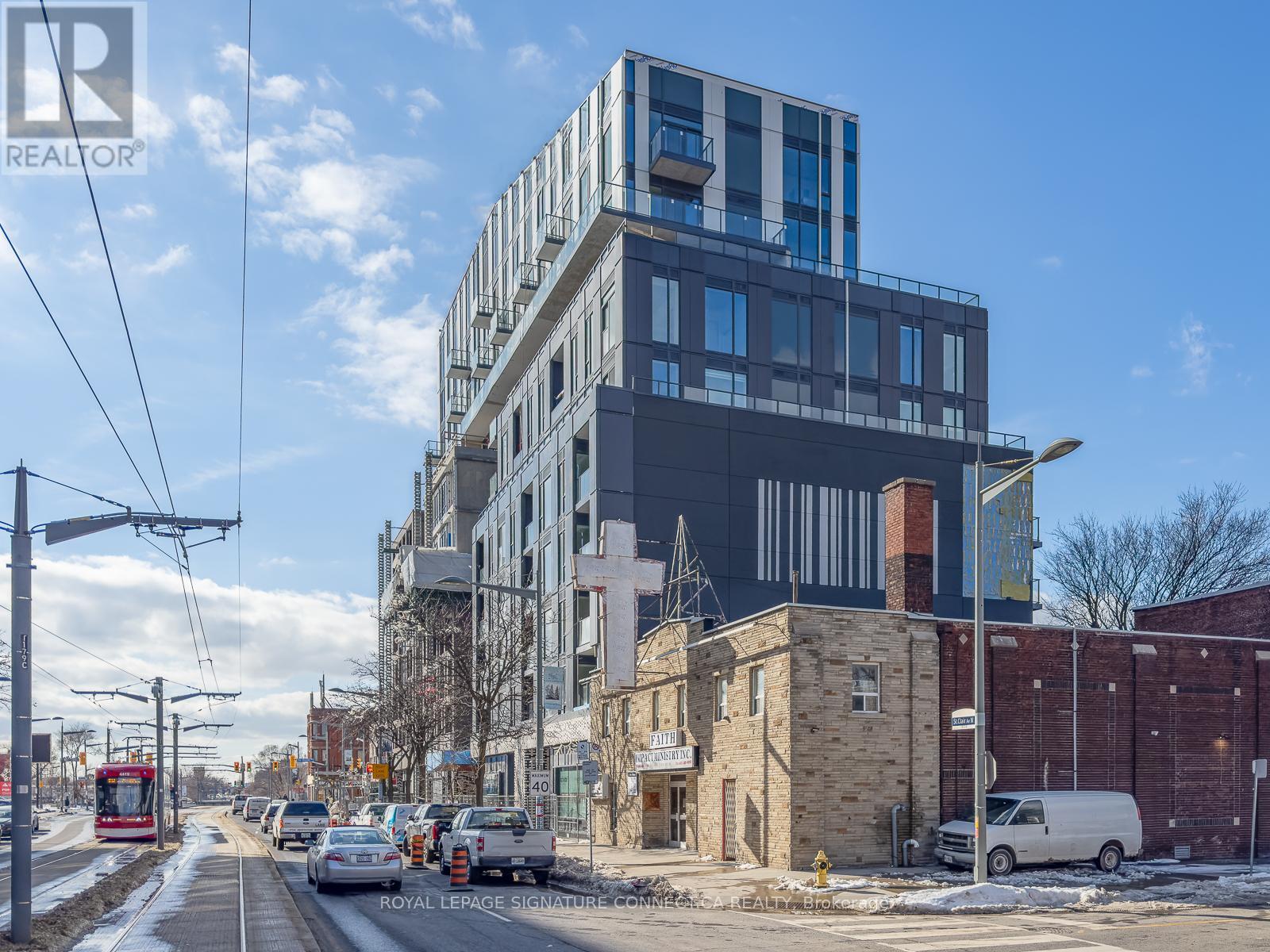 213 - 1808 ST CLAIR AVENUE W, Toronto, Ontario