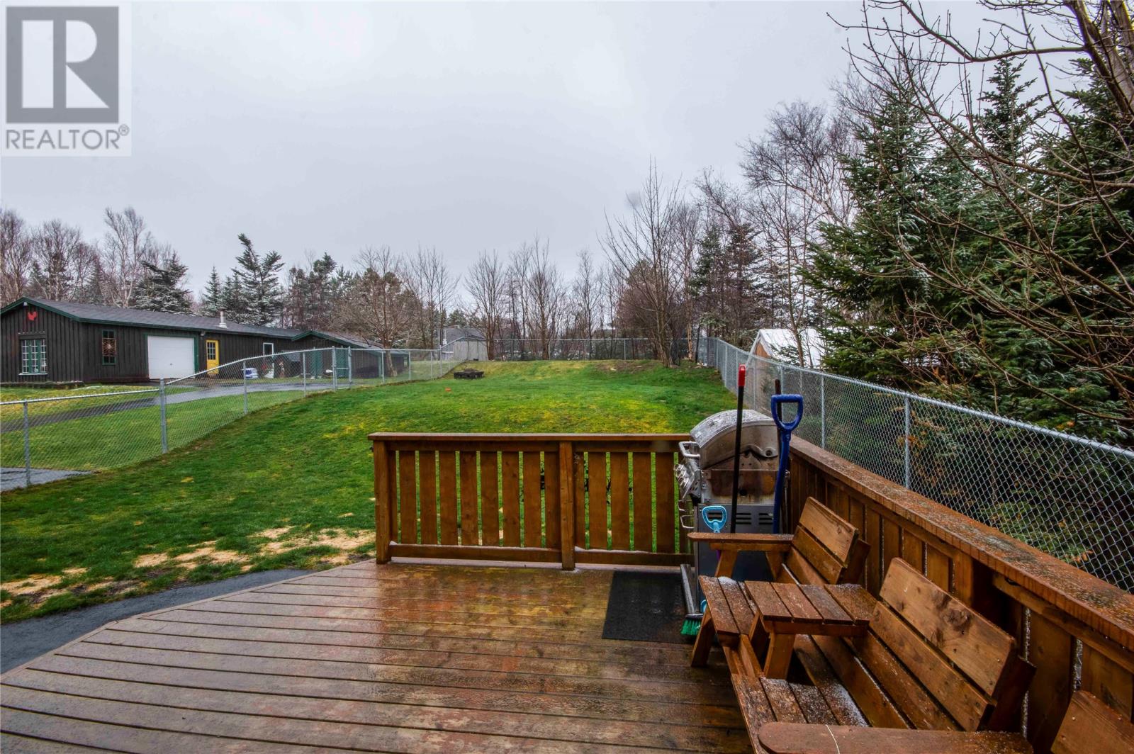 Property at 32 Forest Road image 4