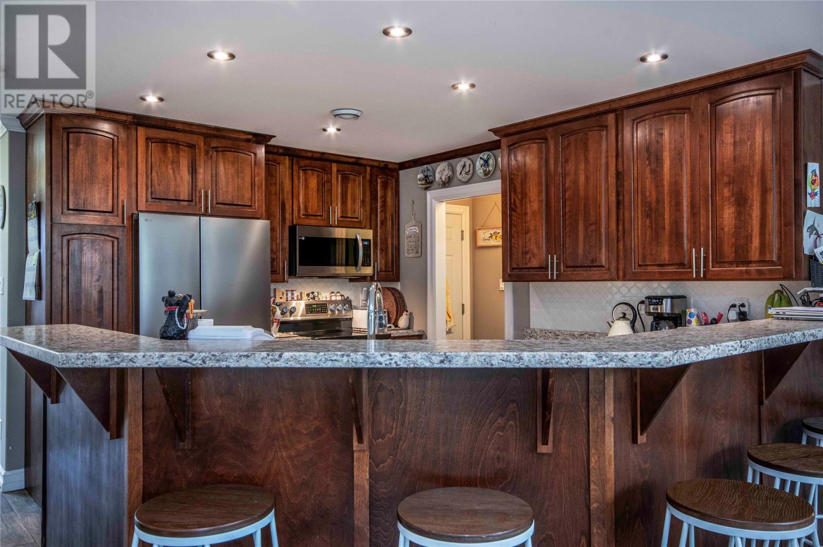 Property at 32 Forest Road image 5