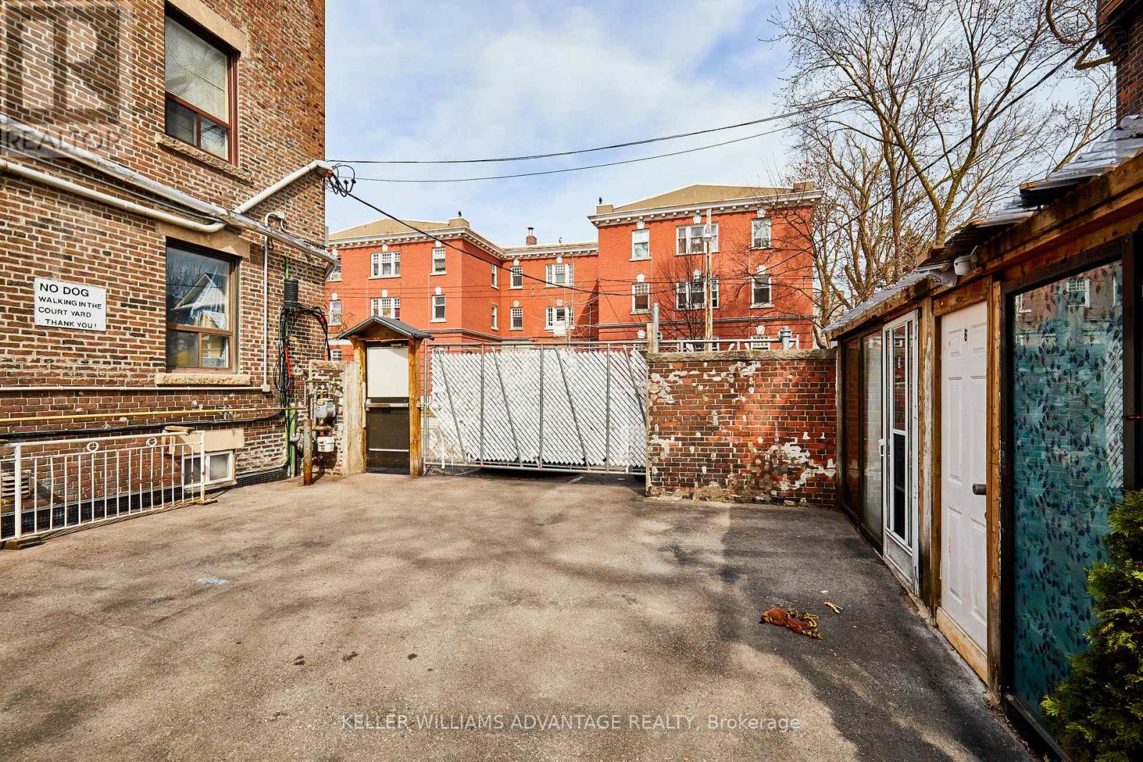 280 Woodfield Road, Toronto, Ontario  M4L 2W7 - Photo 38 - E12104055