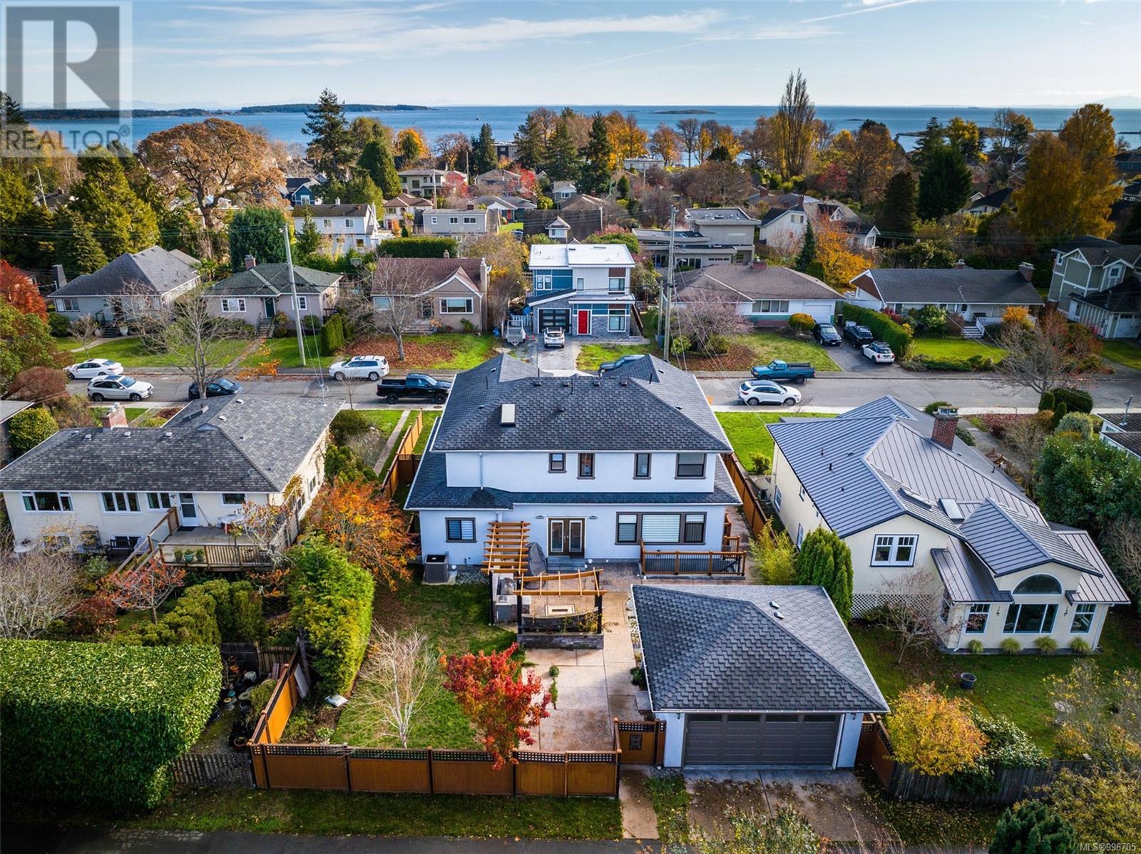 2328 Dunlevy St, Oak Bay, British Columbia  V8R 5Y9 - Photo 5 - 996705