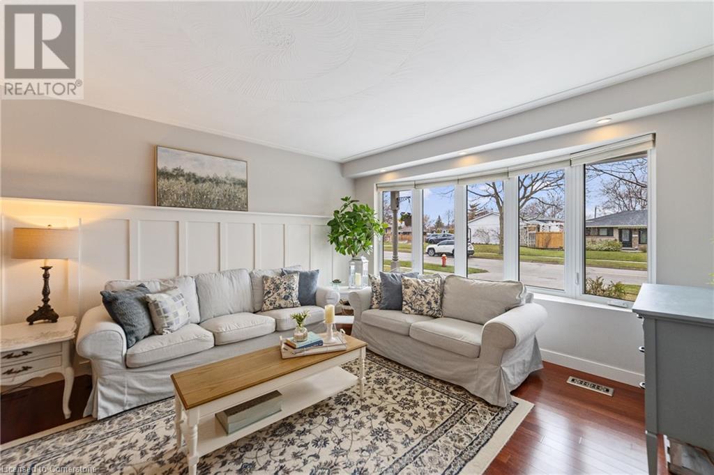 Property at 2133 MEADOWBROOK Road image 5