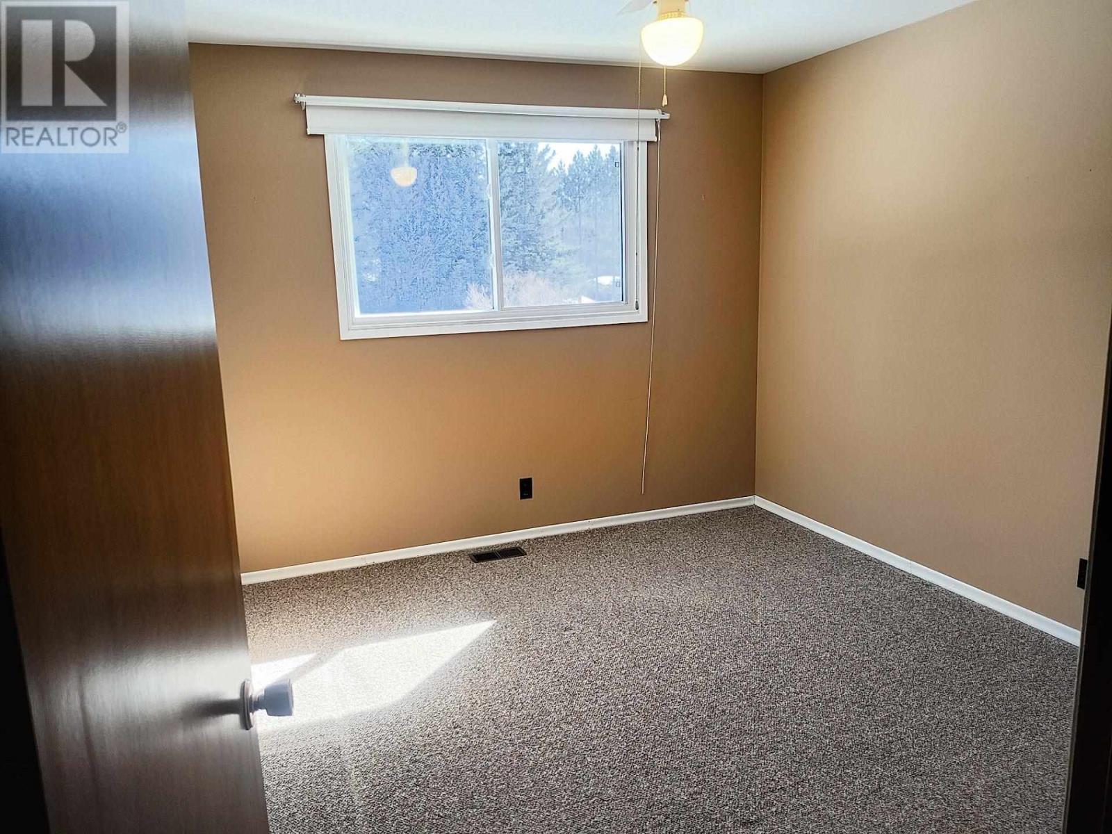 3053 Community Hall Road, Thunder Bay, Ontario  P7G 2E4 - Photo 12 - TB250903