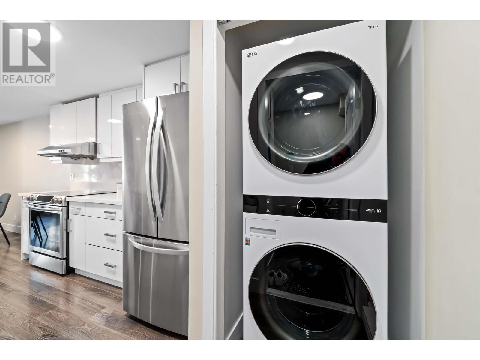 Listing Picture 9 of 23 : 5633 SENLAC STREET, Vancouver / 溫哥華 - 魯藝地產 Yvonne Lu Group - MLS Medallion Club Member