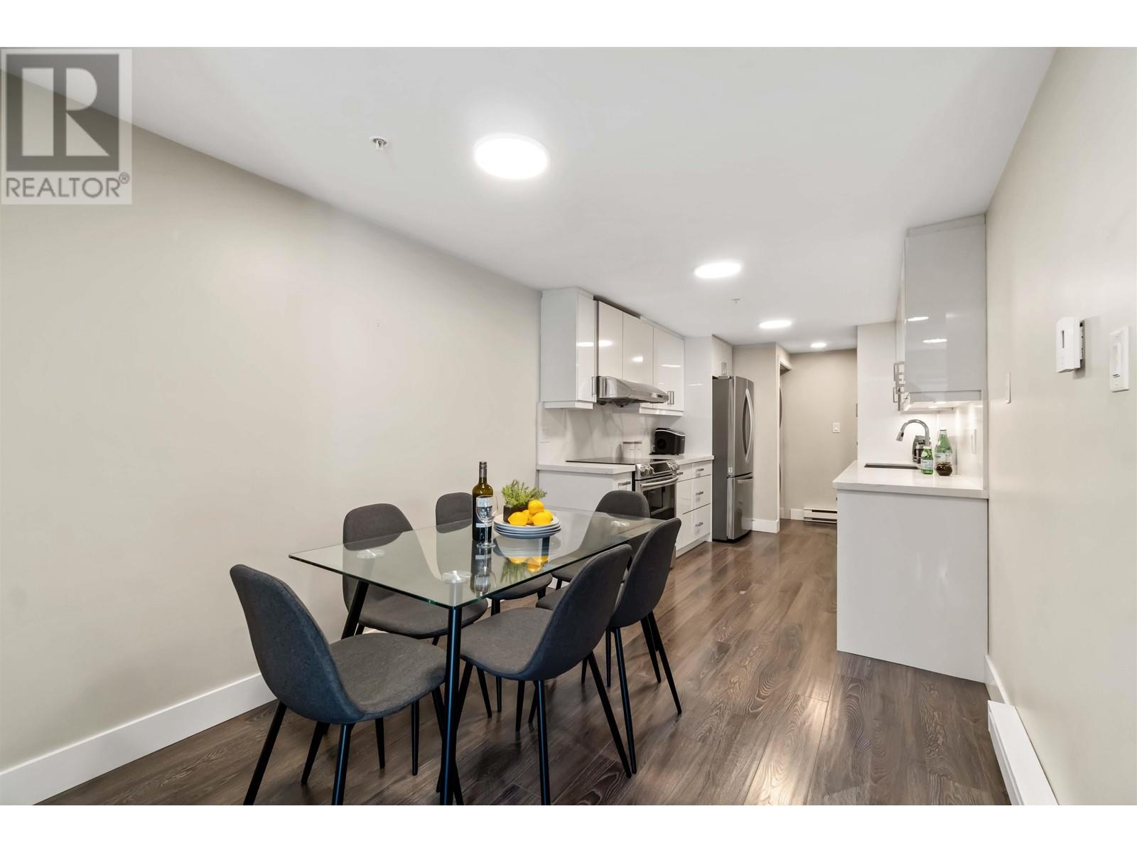 Listing Picture 6 of 23 : 5633 SENLAC STREET, Vancouver / 溫哥華 - 魯藝地產 Yvonne Lu Group - MLS Medallion Club Member